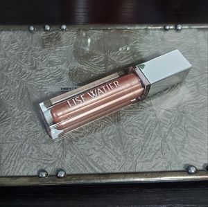 NWOB lise watier lip gloss
